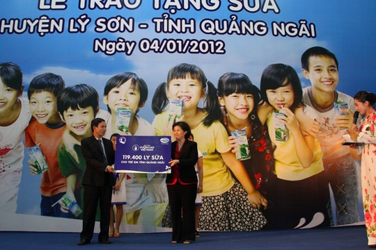 8 ngàn ly sữa cho trẻ em huyện đảo Lý Sơn