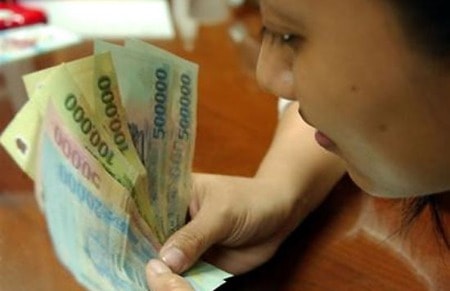 Lương tăng cũng chỉ đủ bù... trượt giá