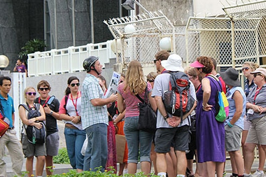 Bạn có muốn là "Tây balô"?