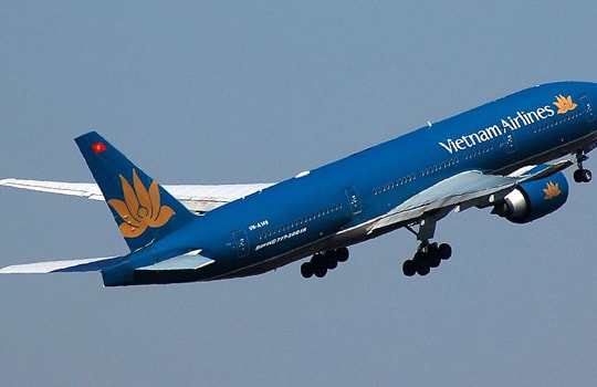 Vé máy bay Tết: VNA giảm giá 50% "chiều lệch đầu"