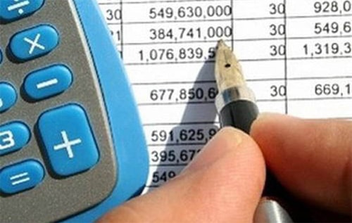 Nợ nần vòng quanh