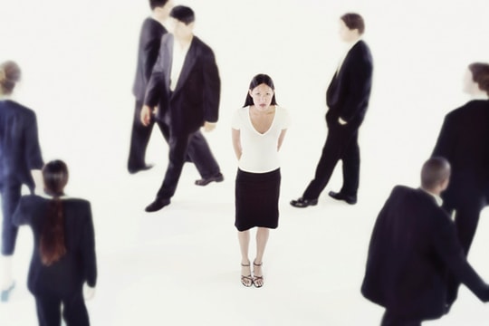 Thu hút nhân sự không chỉ bằng lương