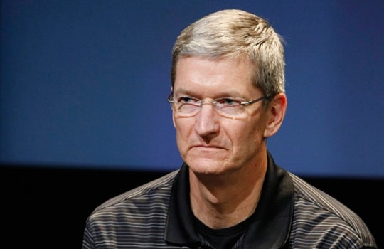 Thu nhập của CEO Apple giảm gần 99%