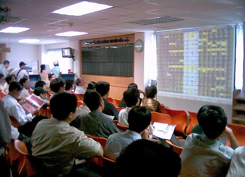 Kịch bản thị trường đầu năm 2013