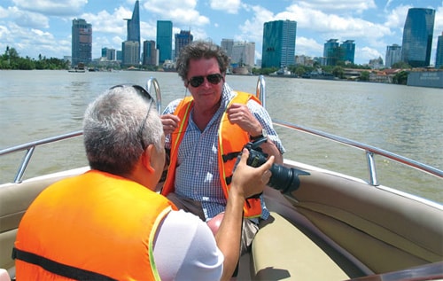 Sài Gòn, nhìn từ sông