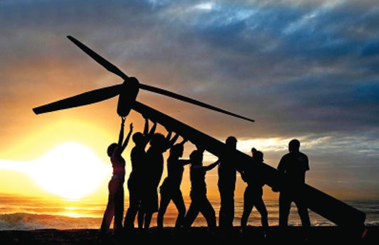 Điện sạch giá cao có đắt hàng?