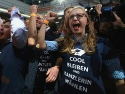 Bầu cử Đức: Bà Merkel chiến thắng