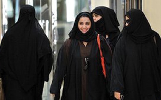 Passport nữ quyền