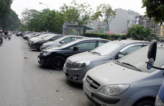 Tiếp tục gỡ vướng cho doanh nghiệp nhập khẩu ô tô