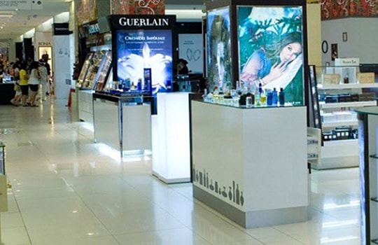 Thị trường bán lẻ ganh đua quyết liệt