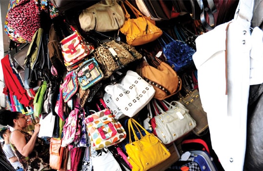 Vẫn còn nhẹ tay với hàng giả