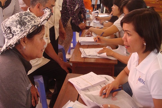 800 người dân Long An được khám bệnh miễn phí