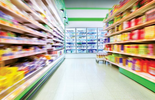 Áp giá bán cho DN: Nhà phân phối lạm quyền