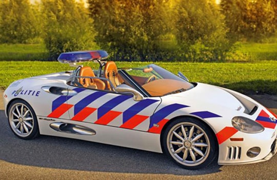 Những xe cảnh sát đặc biệt nhất thế giới