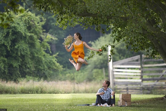 Những nàng thơ nhảy múa giữa đời thường