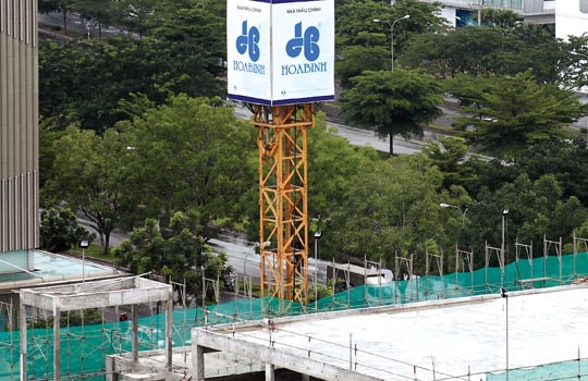 Mở hờ khó hơn đóng kín