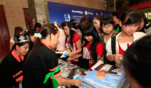 GTTNLVC 2014: 19/8 khai mạc Vòng Chung khảo