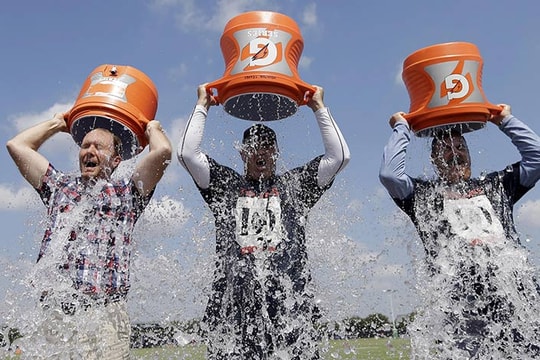 6 bài học marketing từ "Ice Bucket Challenge"