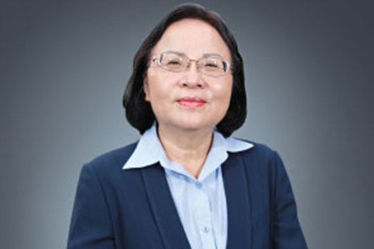 Không dễ mang chuông đánh xứ chùa Vàng