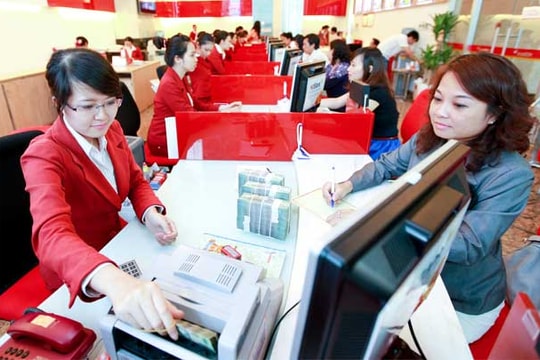 Trả nợ ngân hàng trước hạn có thể bị phạt tới 8%