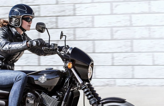 Harley Davidson: Tự tin nổi loạn