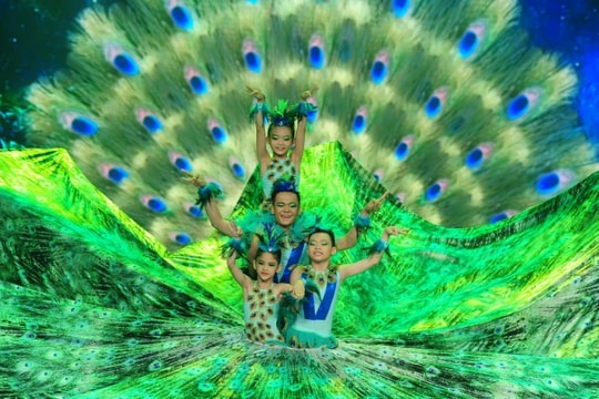 Hậu truyền hình thực tế cho trẻ em: Khoét sâu hay lấp đầy?