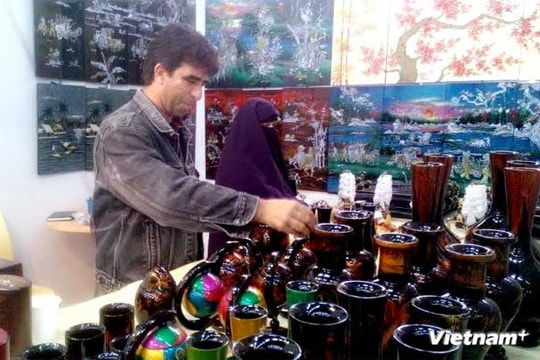 Hàng mỹ nghệ Việt Nam được ưa chuộng tại Algeria