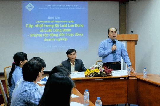 Hội thảo “Cập nhật trong Bộ luật Lao động và Luật Công đoàn"