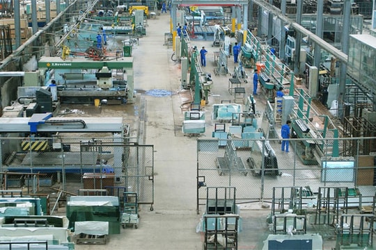 Hướng tới "thể chế kinh tế bao dung"