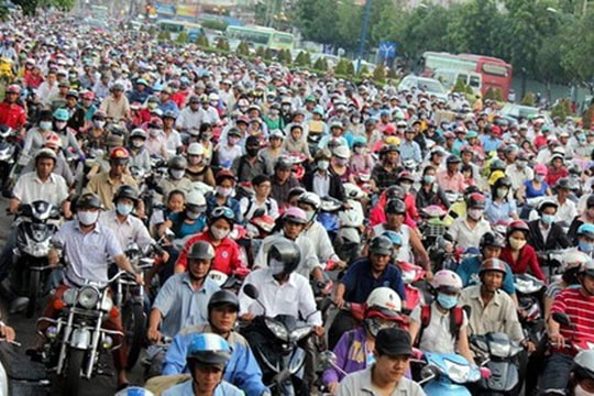 TP HCM thu phí đường bộ xe mô tô từ 9/1/2015