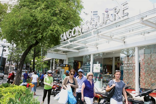 Trung tâm mua sắm: Thời của phân khúc bình dân