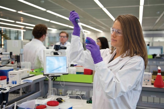 Thị trường dược phẩm: Cuộc chiến trụ hạng