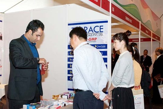 Ngành dược: Áp lực cạnh tranh từ Ấn Độ