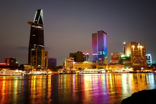 10 giải pháp xây dựng TP.HCM văn minh