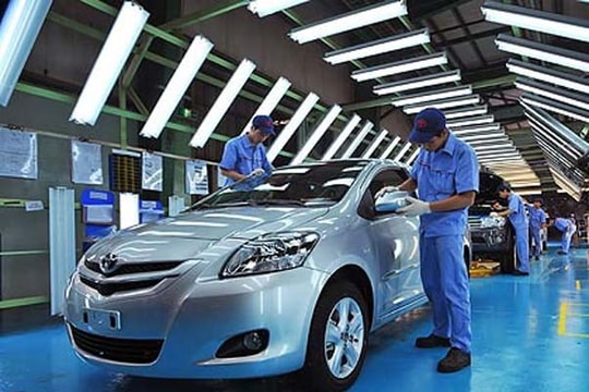 Ngành ô tô Việt đối mặt thách thức sống còn