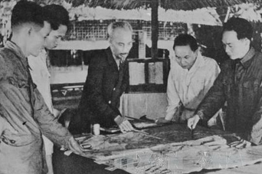 Chủ tịch Hồ Chí Minh và chiến thắng lịch sử Điện Biên Phủ