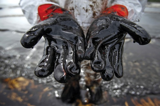 Mỹ và OPEC so găng trong cuộc chiến giá dầu