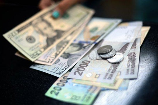 3 ngân hàng lớn thừa nhận thao túng thị trường tiền tệ thế giới