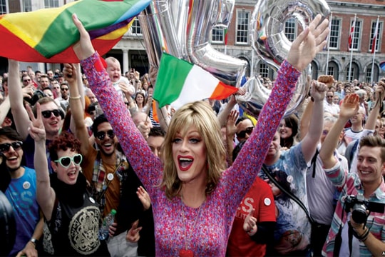 Ireland hợp pháp hóa hôn nhân đồng tính