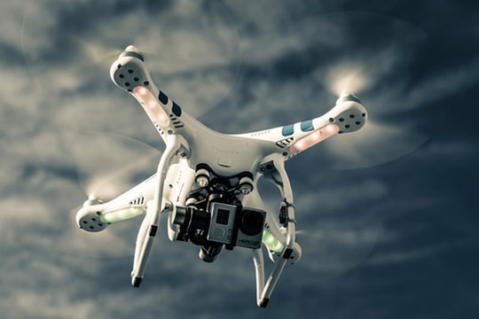 Flycam - khám phá thế giới từ trên cao