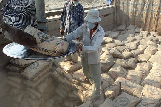 Xuất khẩu xi măng: Doanh nghiệp gặp khó