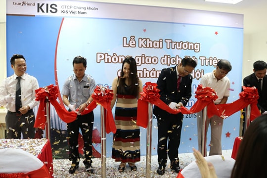 KIS khai trương phòng giao dịch Hà Nội