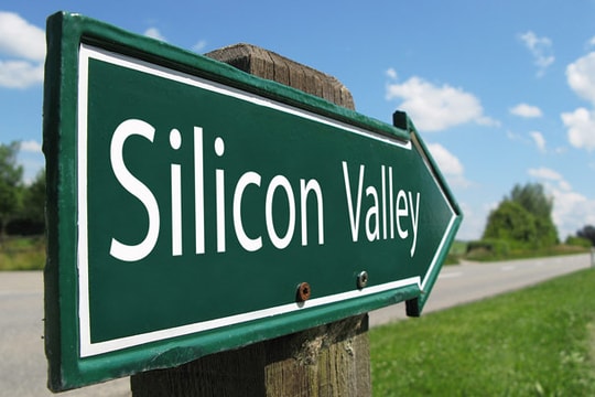 Thành công dù đi ngược "triết lý Silicon Valley"