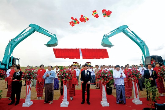 Nhật Bản: Siết Trung Quốc bằng vòng vây kinh tế