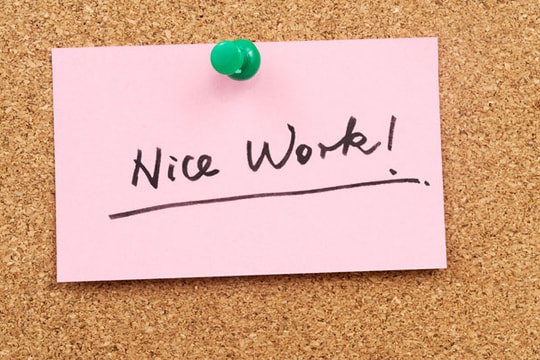 Nhà lãnh đạo giỏi không "tiết kiệm" lời khen