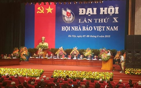 Ông Thuận Hữu tiếp tục làm Chủ tịch Hội Nhà báo Việt Nam