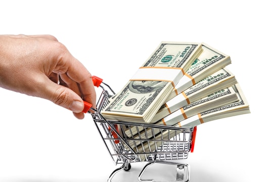 8 thói quen khiến bạn thâm hụt tài chính dù thu nhập cao