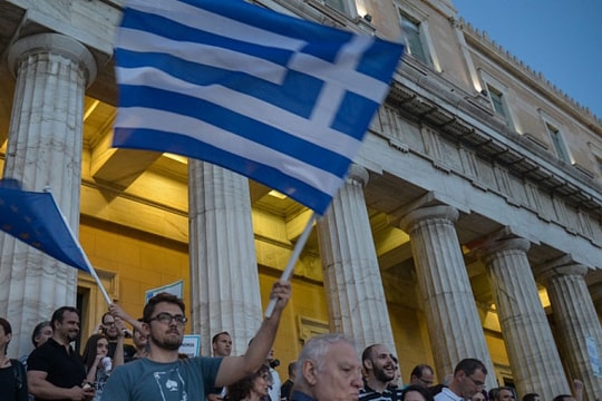 Nhận thêm 96 tỷ euro, Hy Lạp thoát hiểm