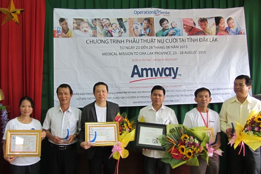 Amway Việt Nam đồng hành cùng Phẫu thuật nụ cười