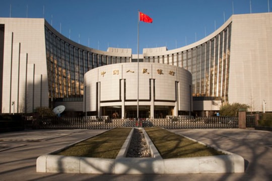 Trung Quốc: PBoC giảm tỷ lệ dự trữ bắt buộc và hạ lãi suất cơ bản